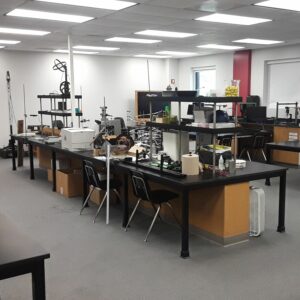 Physics Lab Setup - Image 4